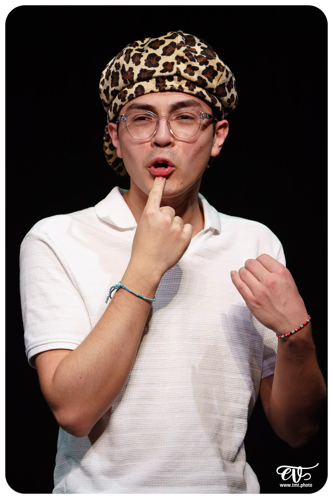 MAIS SONGEONS À RÉPÉTER S'IL VOUS PLAIT !